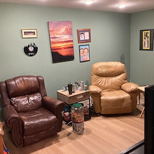 Warming-color-transforms-interior-living-space-located-in-Wayne-New-Jerey 1